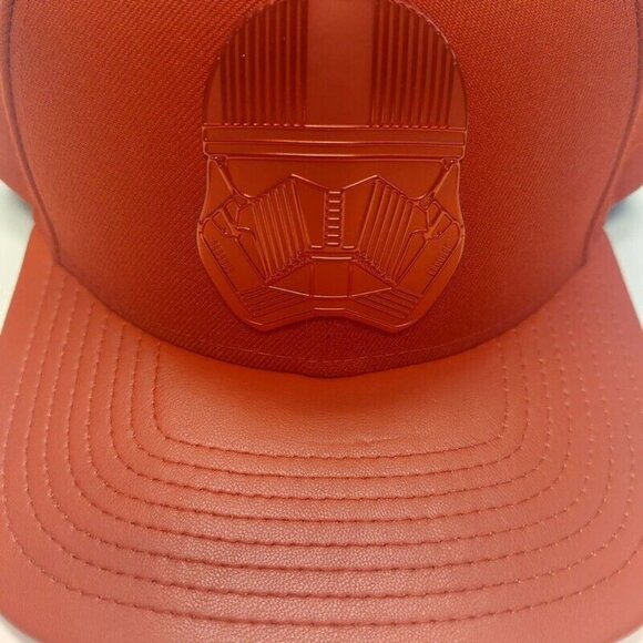 New Era Men's 9Fifty 950 Star Wars Red Sith Trooper Snapback Hat Cap One Size - Picture 2 of 7